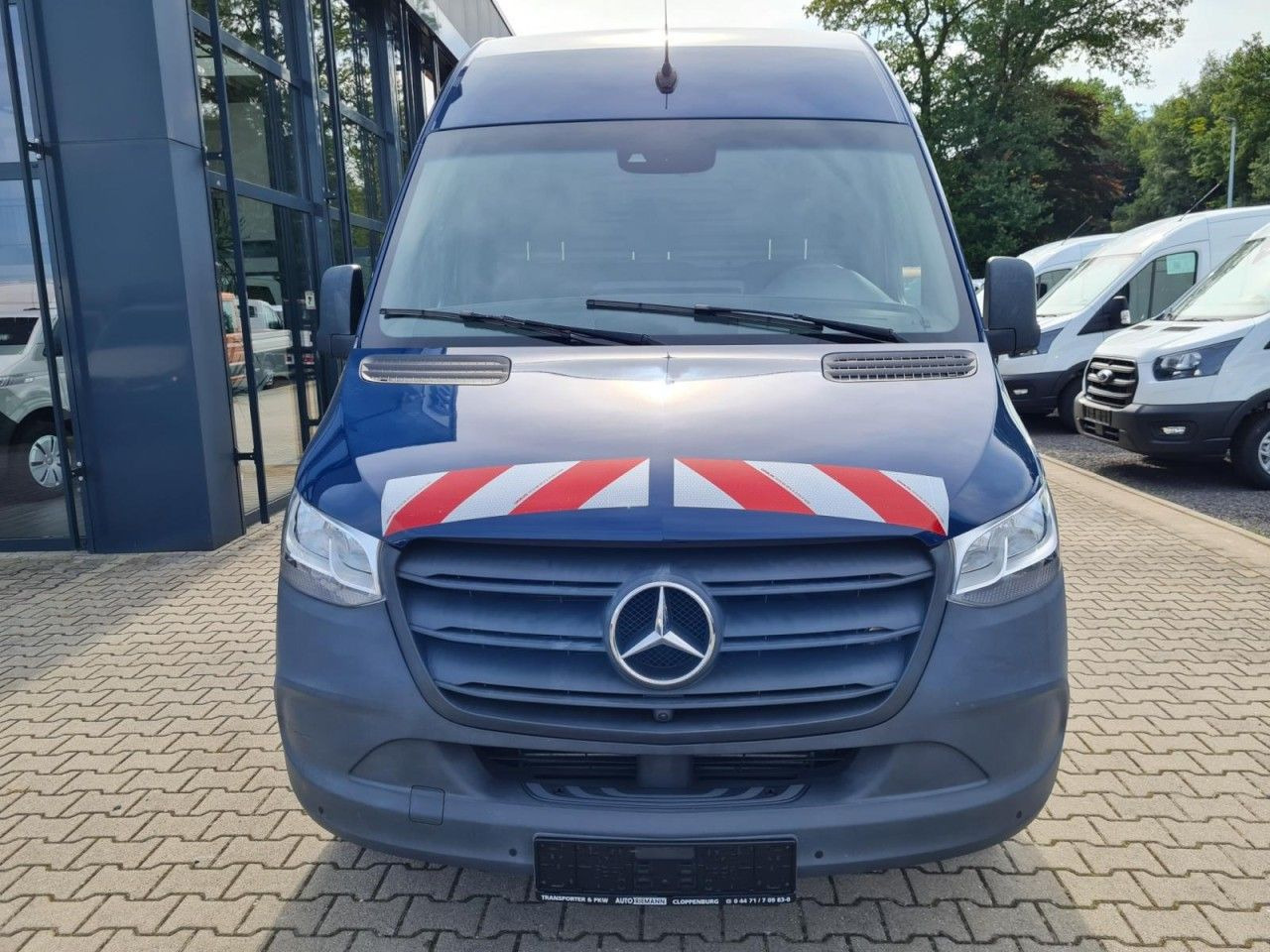 Mercedes-Benz Sprinter 316 Kasten CDI MR AHK Tachograf MBUX - Суцільнометалевий фургон: фото 2 Mercedes-Benz Sprinter 316 Kasten CDI MR AHK Tachograf MBUX - Суцільнометалевий фургон: фото 2