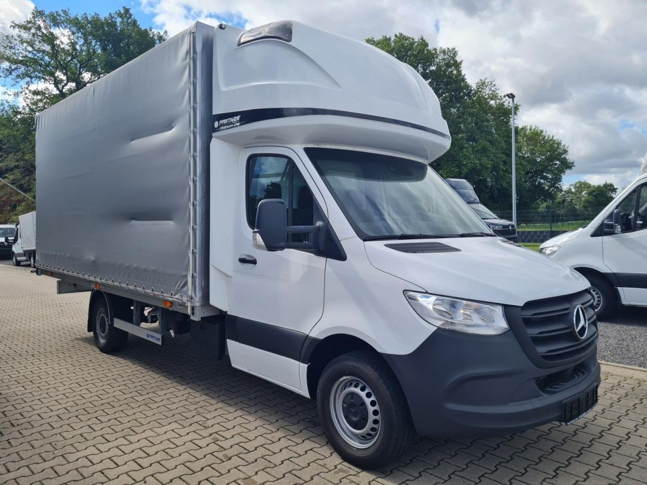 Mercedes-Benz Sprinter 317 CDI Pritsche Plane Schlafkab. RWD - Тентований фургон: фото 3 Mercedes-Benz Sprinter 317 CDI Pritsche Plane Schlafkab. RWD - Тентований фургон: фото 3
