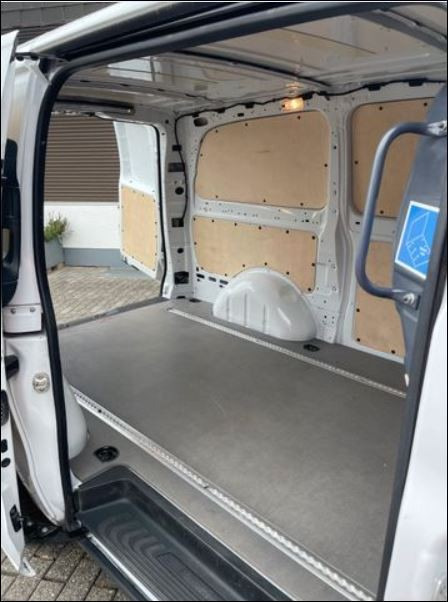 Mercedes-Benz Vito Kasten 116 RWD lang KLIMA KAMERA PDC TEMPOMAT - Легковий фургон: фото 3 Mercedes-Benz Vito Kasten 116 RWD lang KLIMA KAMERA PDC TEMPOMAT - Легковий фургон: фото 3
