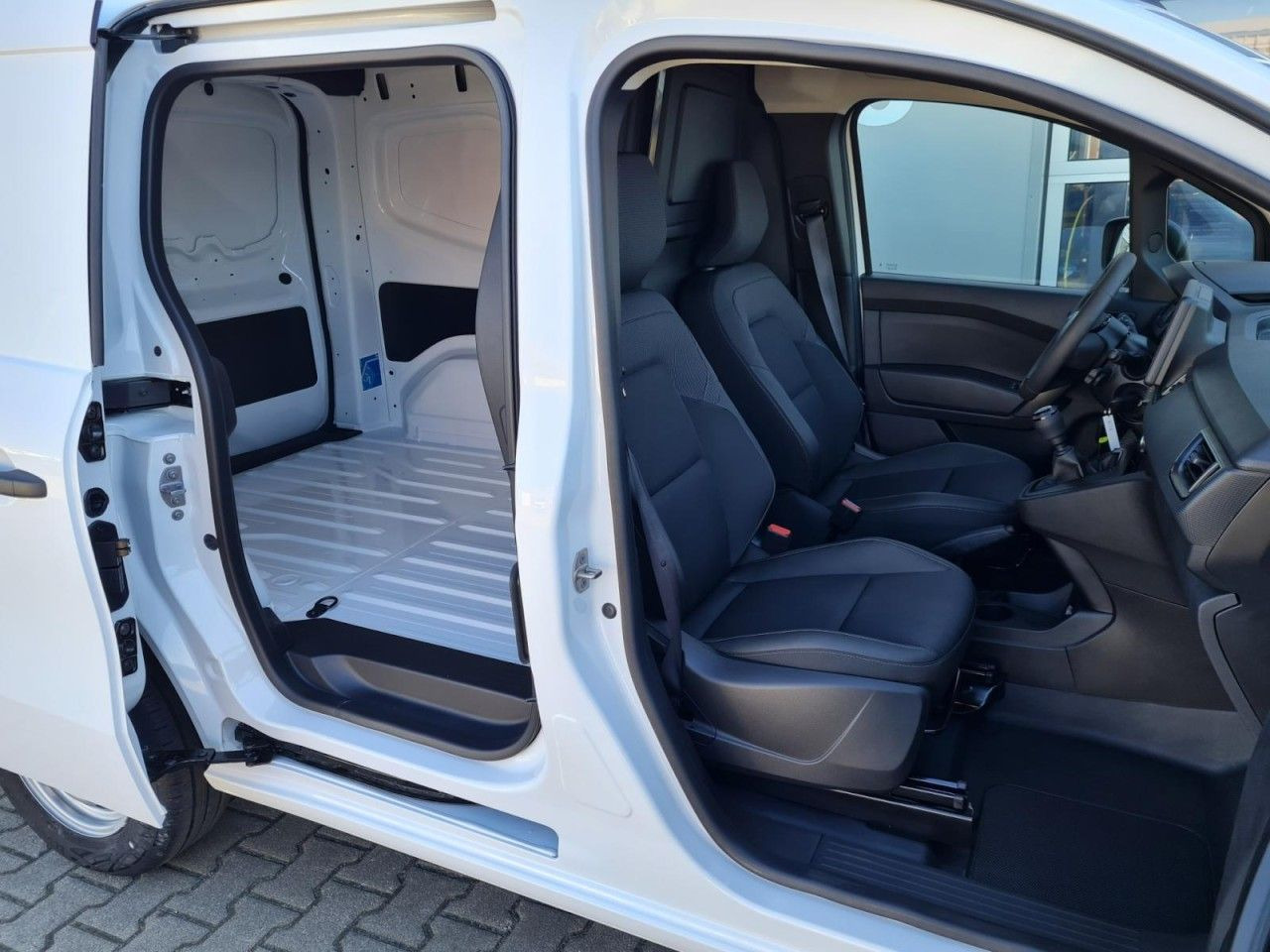 Renault Kangoo Van Start1.3 TCe 100 KLIMA TEMPOMAT - Легковий фургон: фото 4 Renault Kangoo Van Start1.3 TCe 100 KLIMA TEMPOMAT - Легковий фургон: фото 4