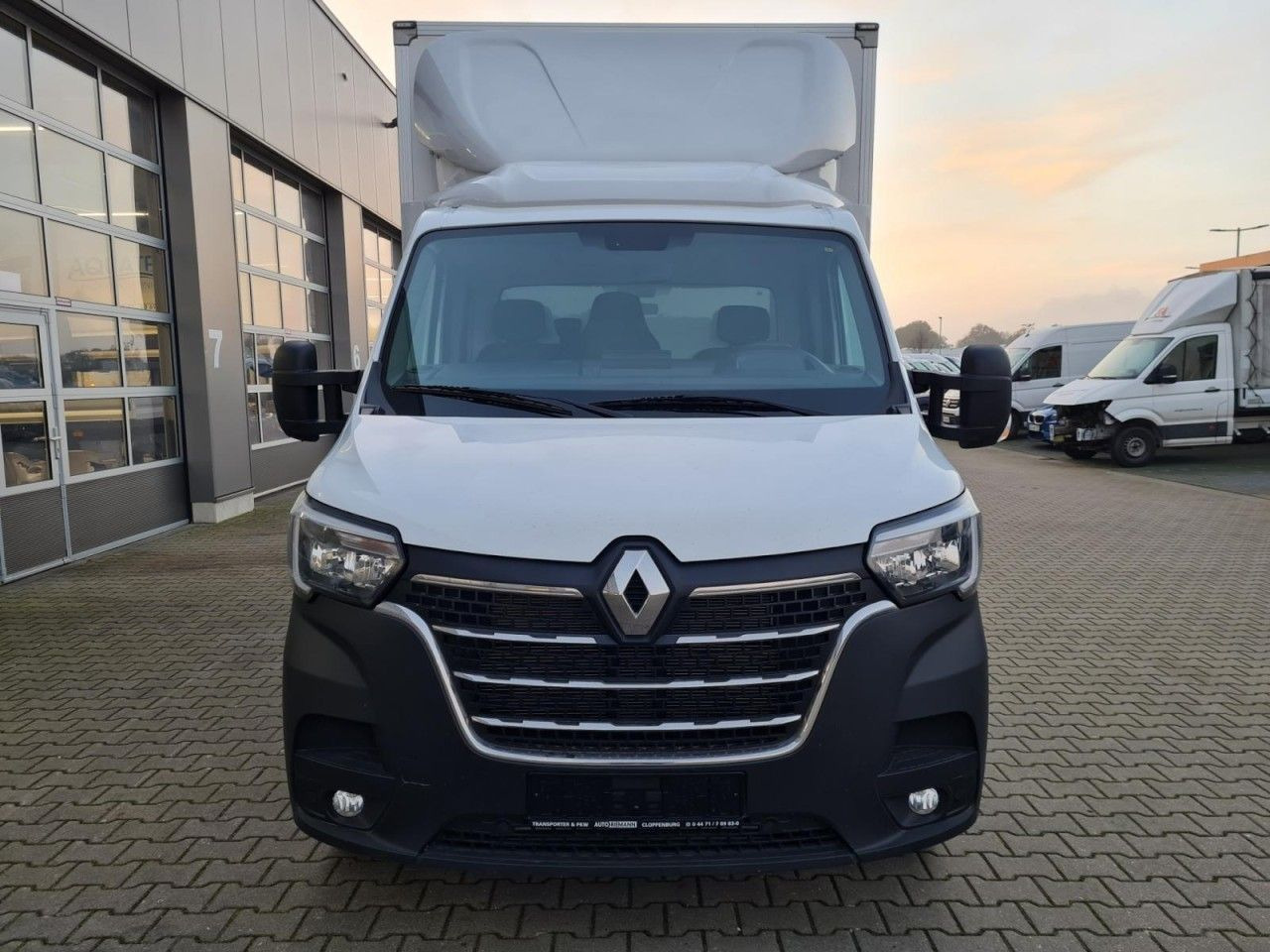 Renault Master 3.5t Möbel Koffer KLIMA LUFTFEDERUNG TEMP - Фургон з закритим кузовом: фото 2 Renault Master 3.5t Möbel Koffer KLIMA LUFTFEDERUNG TEMP - Фургон з закритим кузовом: фото 2