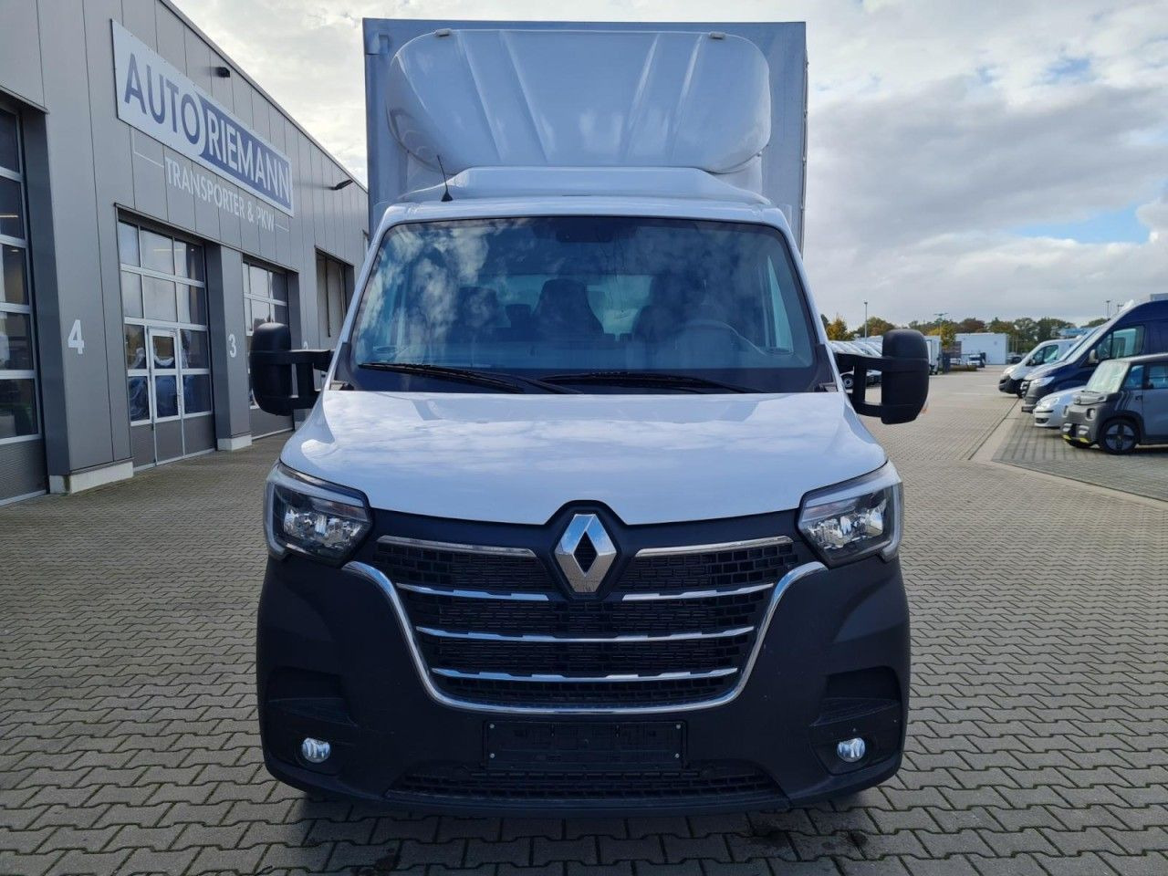 Renault Master 3,5t Pritsche L3 Schiebeplane ERGO TEMPOM - Тентований фургон: фото 2 Renault Master 3,5t Pritsche L3 Schiebeplane ERGO TEMPOM - Тентований фургон: фото 2