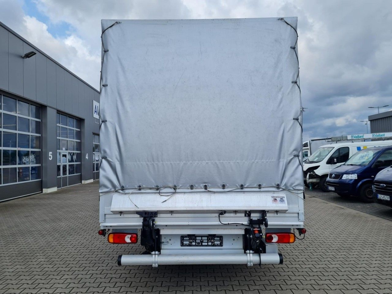 Renault Master 3,5t Pritsche dCi Plane Schlafkab. LBW - Тентований фургон: фото 5 Renault Master 3,5t Pritsche dCi Plane Schlafkab. LBW - Тентований фургон: фото 5