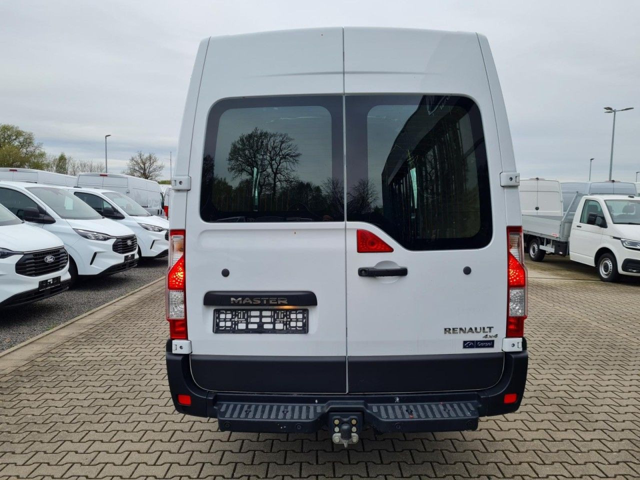 Renault Master 35 Kasten LR Doka 6-Sitze 4x4 Allrad AHK - Суцільнометалевий фургон, Вантажопасажирський фургон: фото 5 Renault Master 35 Kasten LR Doka 6-Sitze 4x4 Allrad AHK - Суцільнометалевий фургон, Вантажопасажирський фургон: фото 5