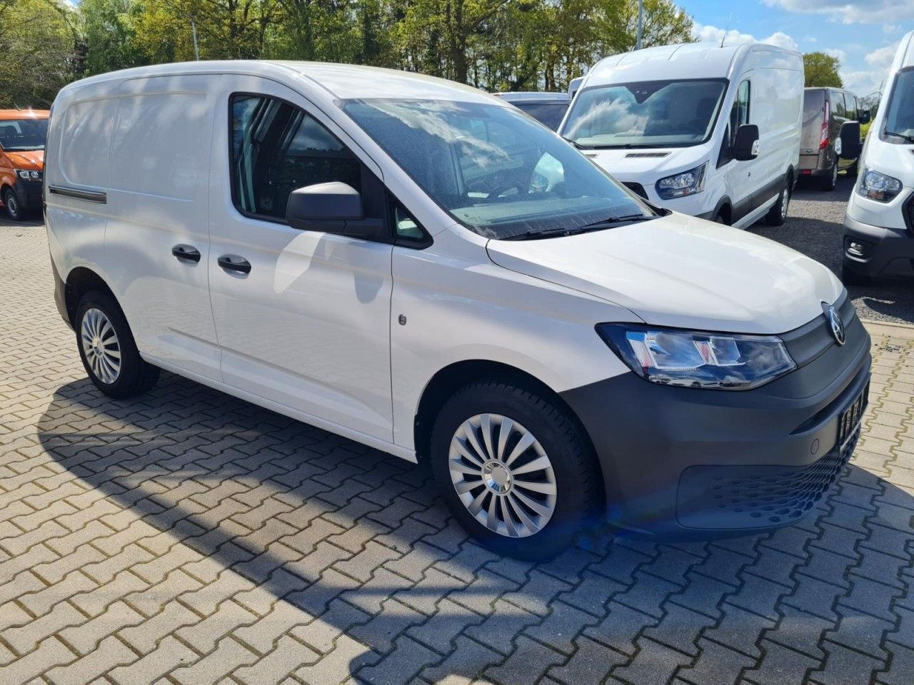 Volkswagen Caddy Kasten Cargo 2.0 TDI KLIMA KOMFORT PDC - Легковий фургон: фото 3 Volkswagen Caddy Kasten Cargo 2.0 TDI KLIMA KOMFORT PDC - Легковий фургон: фото 3