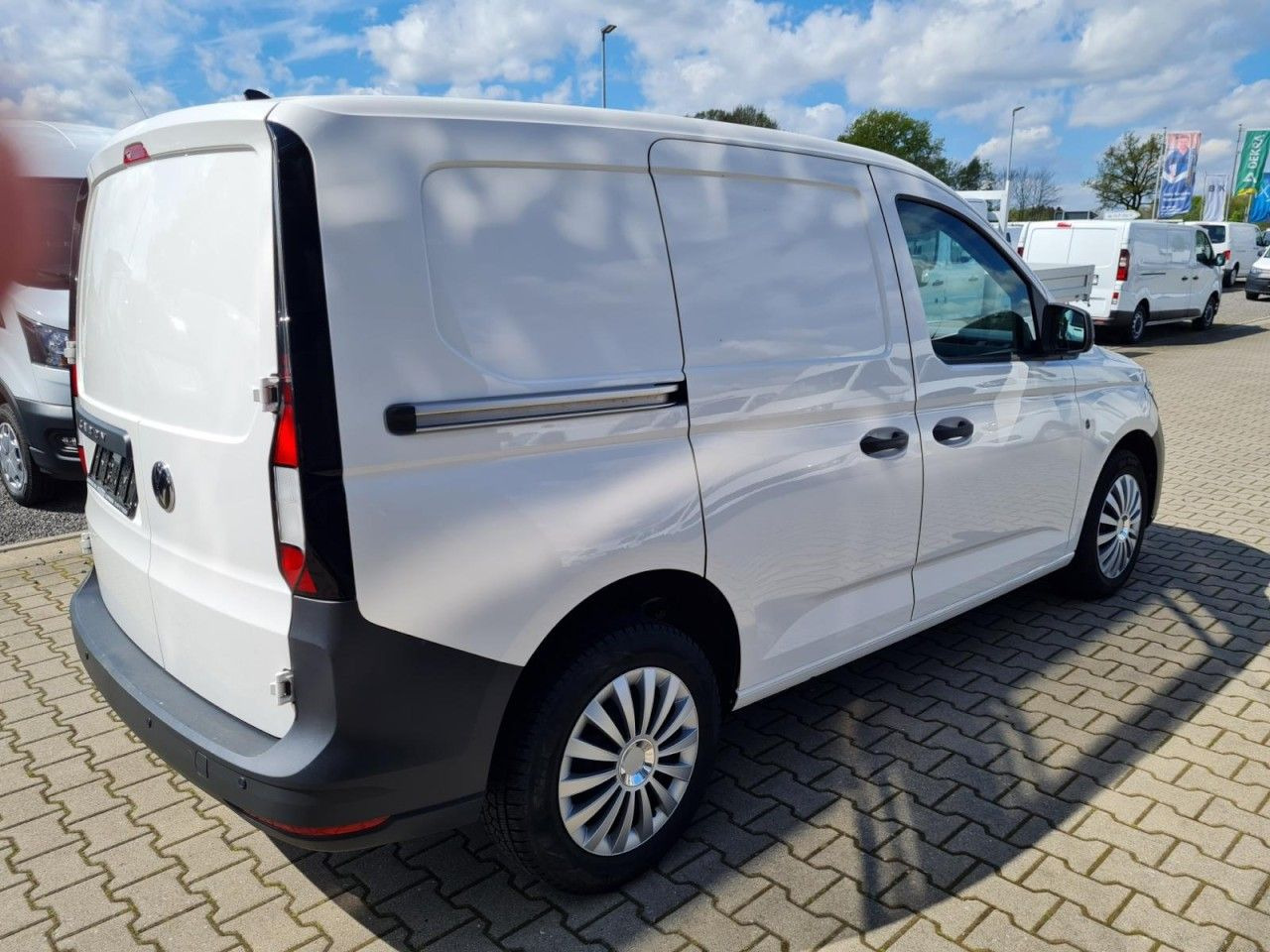 Volkswagen Caddy Kasten Cargo 2.0 TDI KLIMA KOMFORT PDC - Легковий фургон: фото 4 Volkswagen Caddy Kasten Cargo 2.0 TDI KLIMA KOMFORT PDC - Легковий фургон: фото 4