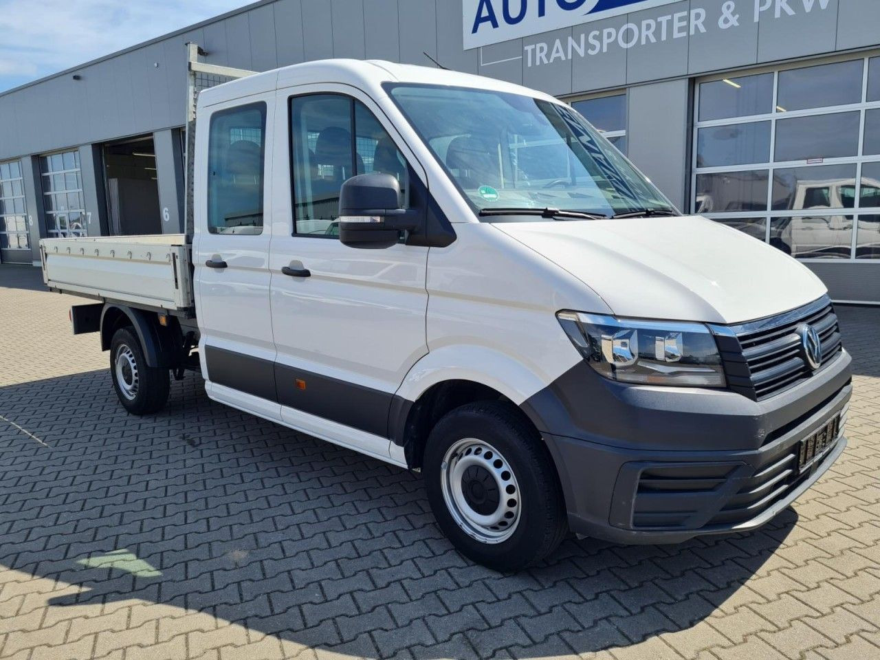 Volkswagen Crafter 35 Doka MR 7-Sitze AHK KLIMA KOMFORT - Легка бортова вантажівка: фото 3 Volkswagen Crafter 35 Doka MR 7-Sitze AHK KLIMA KOMFORT - Легка бортова вантажівка: фото 3