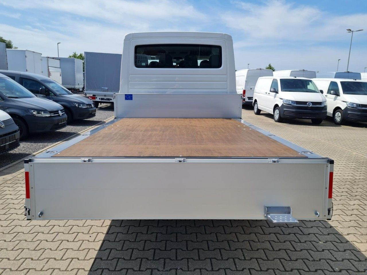 Volkswagen Crafter 35 Doka TDI MR LED KLIMA TEMPOMAT - Легка бортова вантажівка, Вантажопасажирський фургон: фото 5 Volkswagen Crafter 35 Doka TDI MR LED KLIMA TEMPOMAT - Легка бортова вантажівка, Вантажопасажирський фургон: фото 5