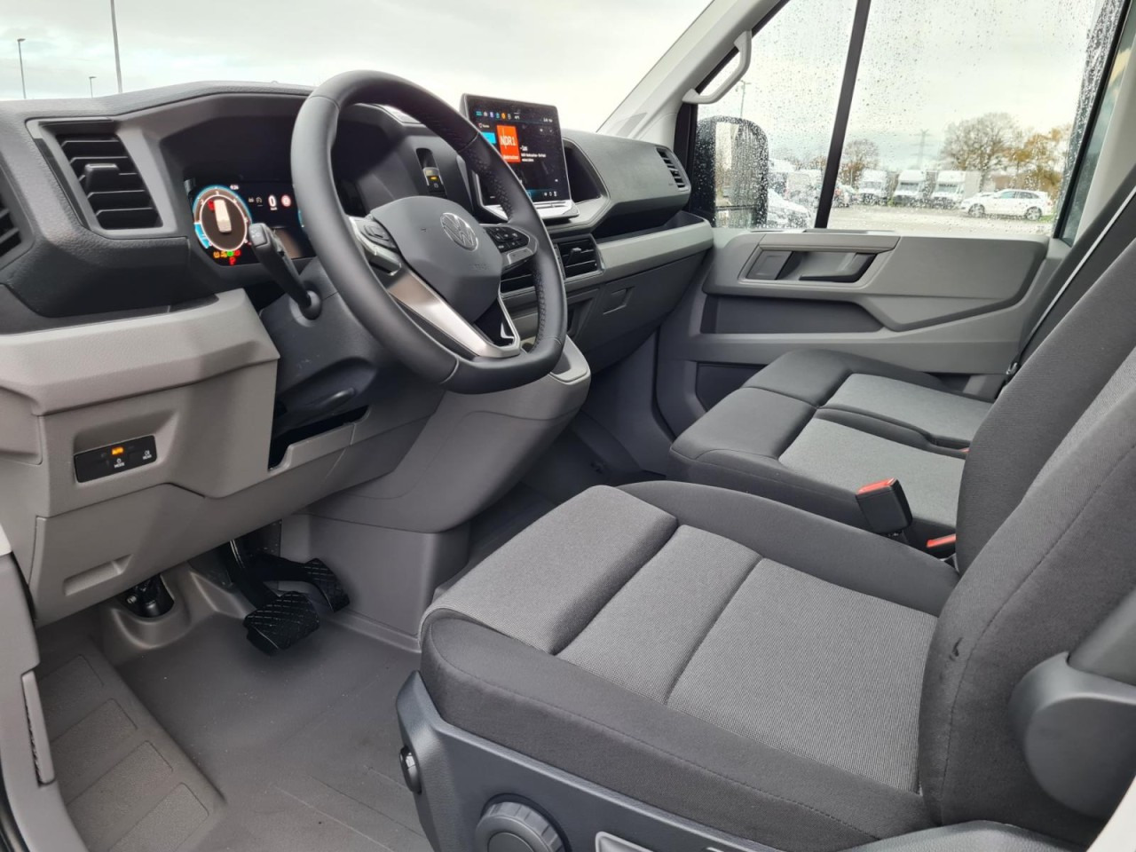 Суцільнометалевий фургон Volkswagen Crafter 35 Kasten MR L3H3 AG 4MOTION AHK LED KAMERA: фото 8