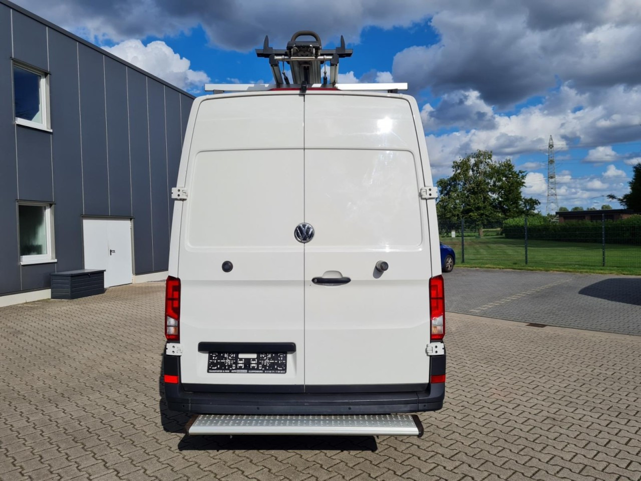 Volkswagen Crafter 35 Kasten TDI MR L3H3 NAVI TOUCH KAMERA - Суцільнометалевий фургон: фото 5 Volkswagen Crafter 35 Kasten TDI MR L3H3 NAVI TOUCH KAMERA - Суцільнометалевий фургон: фото 5