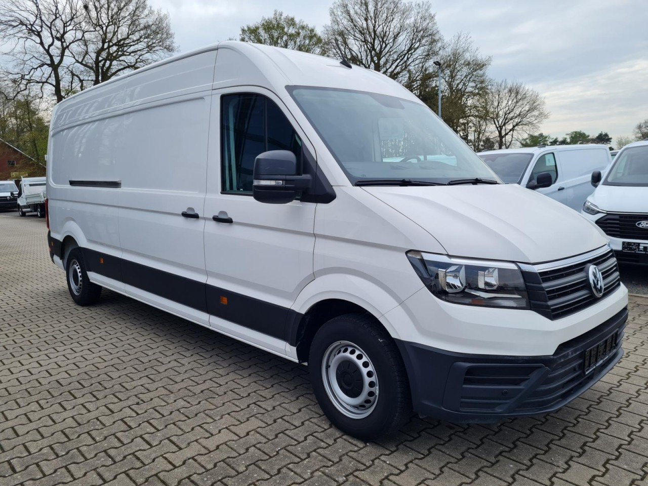 Volkswagen Crafter 35 Kasten lang L4H3 KLIMA NAVI_APP HOLZBODEN - Суцільнометалевий фургон: фото 3 Volkswagen Crafter 35 Kasten lang L4H3 KLIMA NAVI_APP HOLZBODEN - Суцільнометалевий фургон: фото 3