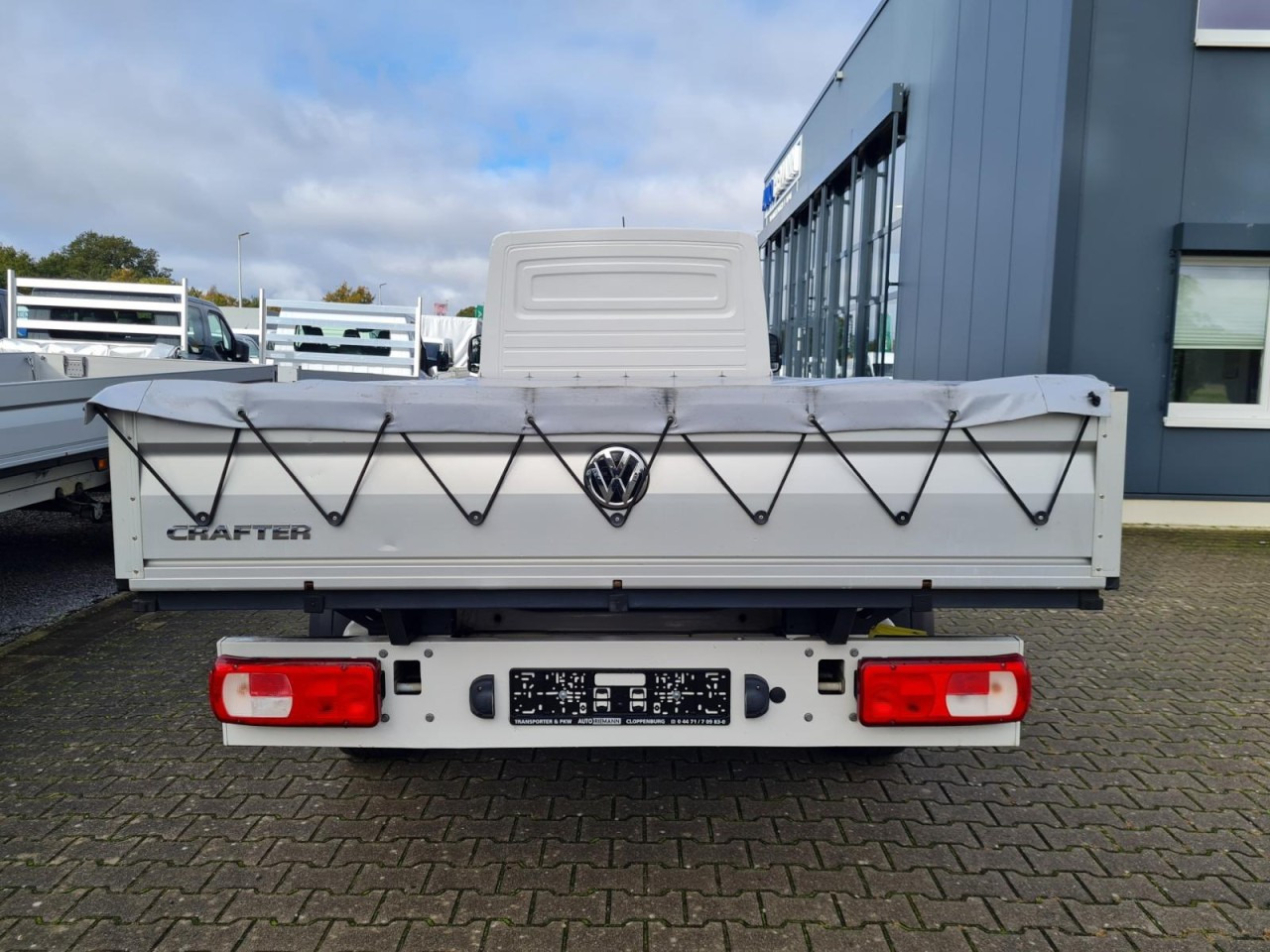 Volkswagen Crafter 35 Pritsche Tdi lang L4 KLIMA - Легка бортова вантажівка: фото 5 Volkswagen Crafter 35 Pritsche Tdi lang L4 KLIMA - Легка бортова вантажівка: фото 5