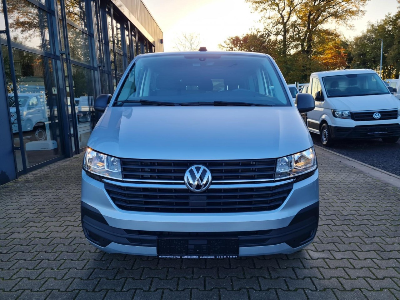 Volkswagen T6.1 Caravelle TDI lang 9 Sitzer 2 Schiebetüren Trendl. - Мікроавтобус, Пасажирський фургон: фото 2 Volkswagen T6.1 Caravelle TDI lang 9 Sitzer 2 Schiebetüren Trendl. - Мікроавтобус, Пасажирський фургон: фото 2