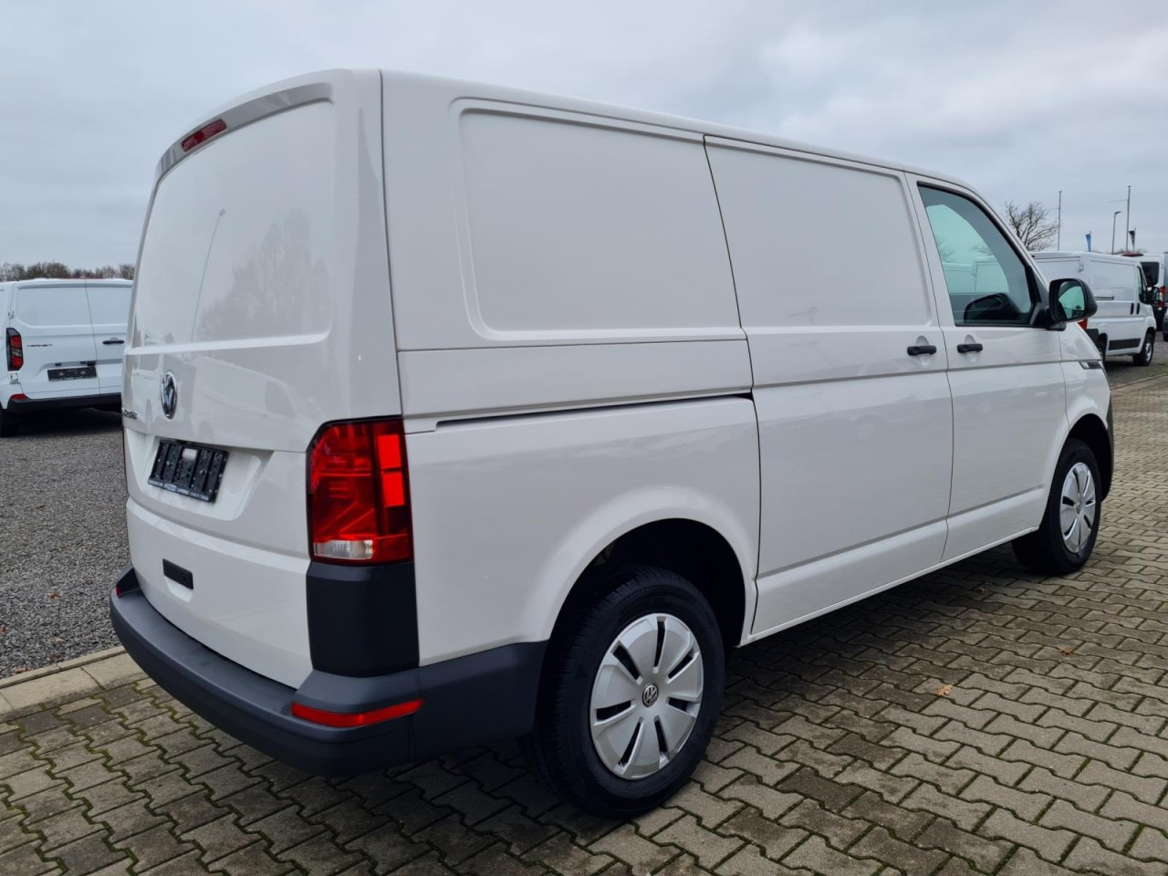 Volkswagen T6.1 Kasten KR Heckklappe KAMERA KLIMA NAVI/APP - Легковий фургон: фото 4 Volkswagen T6.1 Kasten KR Heckklappe KAMERA KLIMA NAVI/APP - Легковий фургон: фото 4