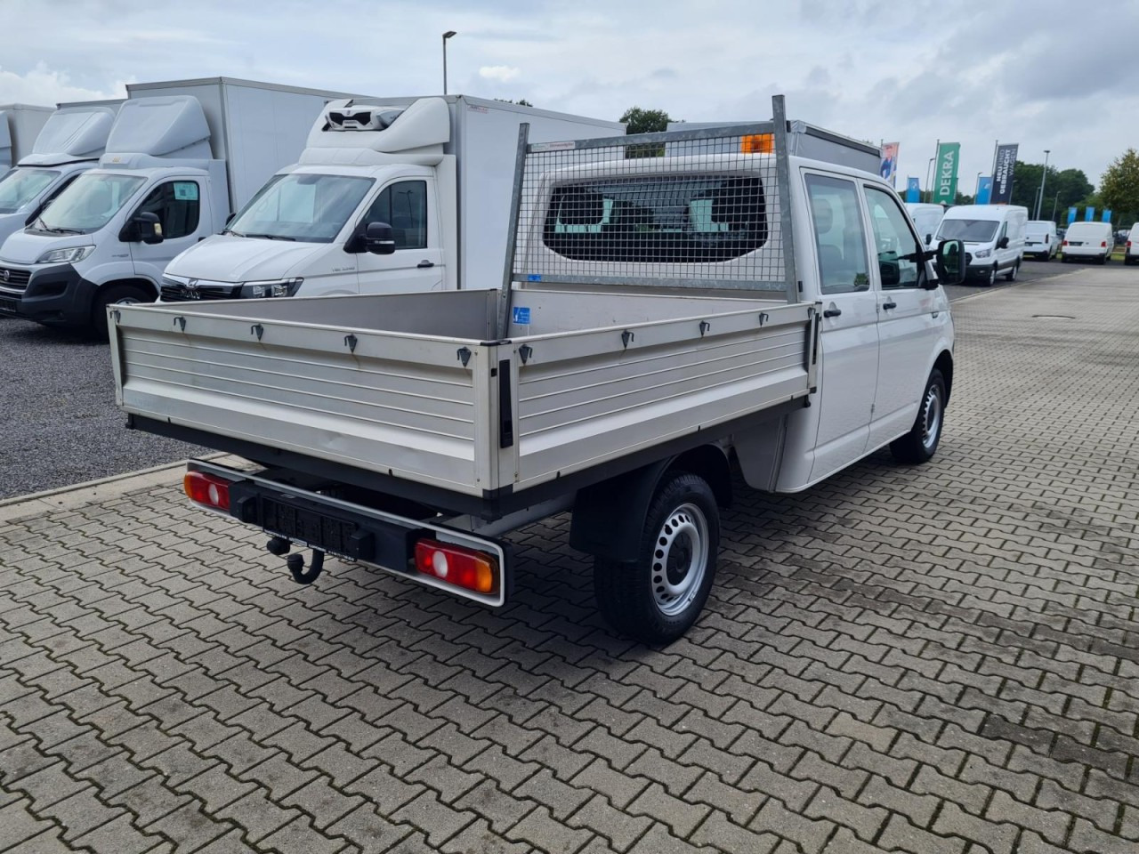 Volkswagen T6 Doka TDI LR AHK Leiterträger Klima STANDHEIZ - Легка бортова вантажівка: фото 5 Volkswagen T6 Doka TDI LR AHK Leiterträger Klima STANDHEIZ - Легка бортова вантажівка: фото 5