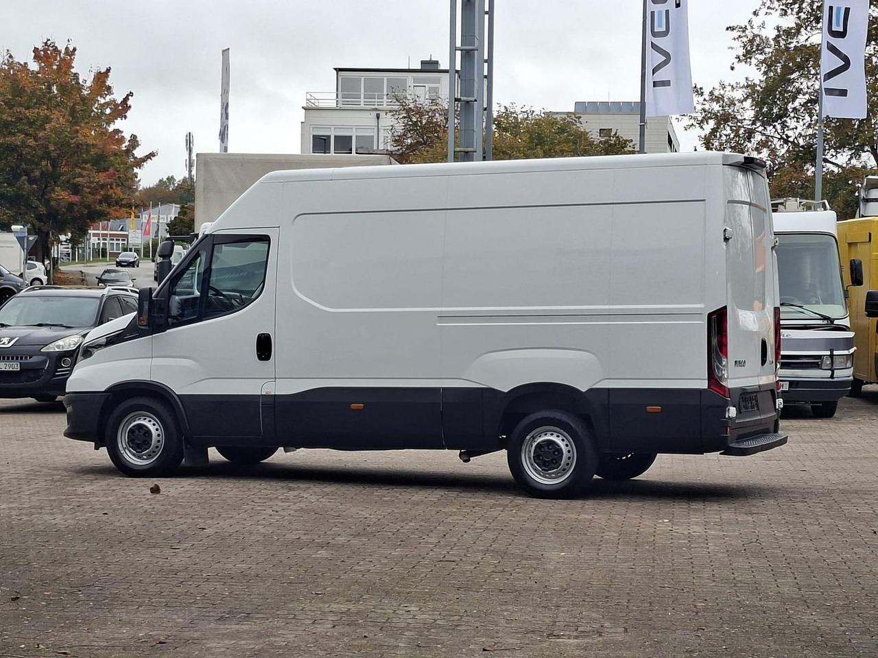 Iveco Daily 35S16V 3520L Klima, Radio - Суцільнометалевий фургон: фото 2 Iveco Daily 35S16V 3520L Klima, Radio - Суцільнометалевий фургон: фото 2