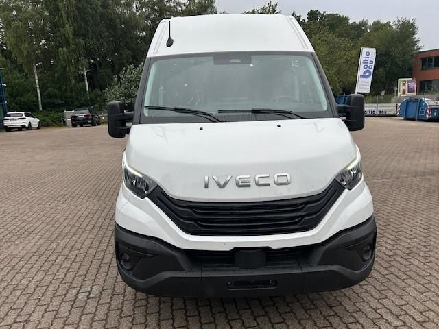 Iveco Daily 35S18HA8 V H2 4100 Automatic+Rückfahrk... - Суцільнометалевий фургон: фото 3 Iveco Daily 35S18HA8 V H2 4100 Automatic+Rückfahrk... - Суцільнометалевий фургон: фото 3