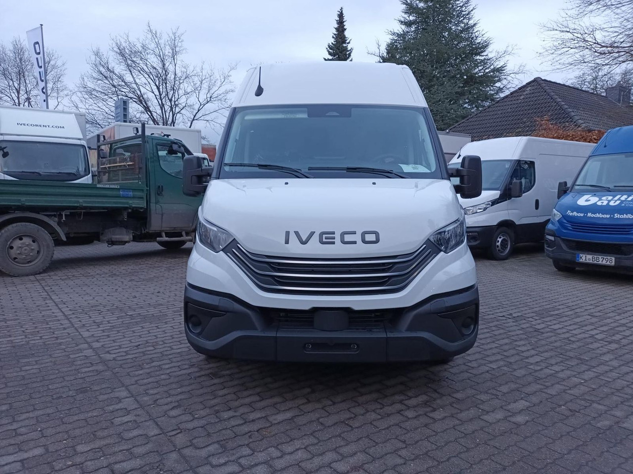 Суцільнометалевий фургон Iveco Daily 35S18HA8V 4100 KLIMA*AHK*RÜCKFAHRKAMERA...: фото 8 Суцільнометалевий фургон Iveco Daily 35S18HA8V 4100 KLIMA*AHK*RÜCKFAHRKAMERA...: фото 8
