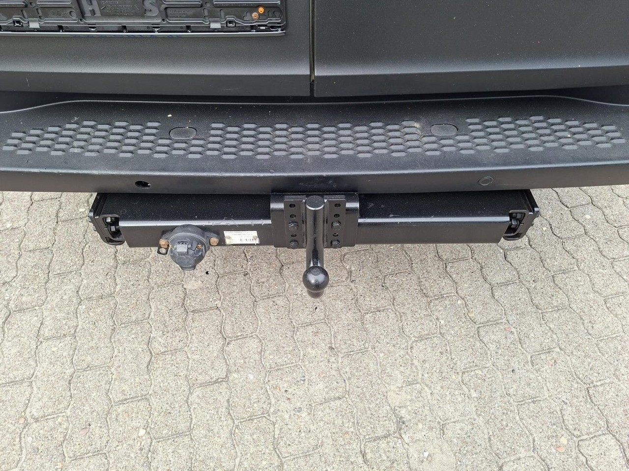 Iveco Daily 50C18HA8 V AHK, RADIO, KLIMA, 132 kW (1... - Легка бортова вантажівка: фото 5 Iveco Daily 50C18HA8 V AHK, RADIO, KLIMA, 132 kW (1... - Легка бортова вантажівка: фото 5