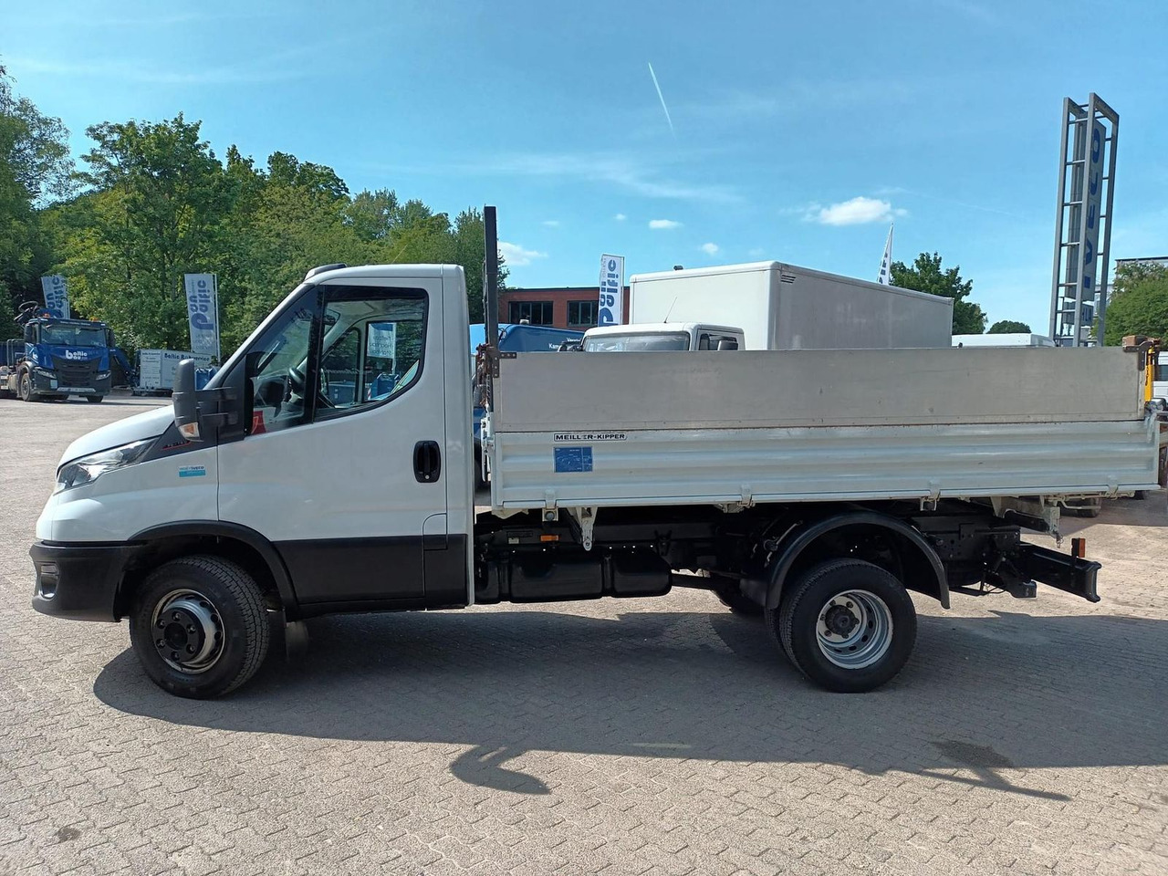 Iveco Daily 70C18H Meiler Kipper Dreiseitenkipper 1... - Малотоннажний самоскид: фото 2 Iveco Daily 70C18H Meiler Kipper Dreiseitenkipper 1... - Малотоннажний самоскид: фото 2