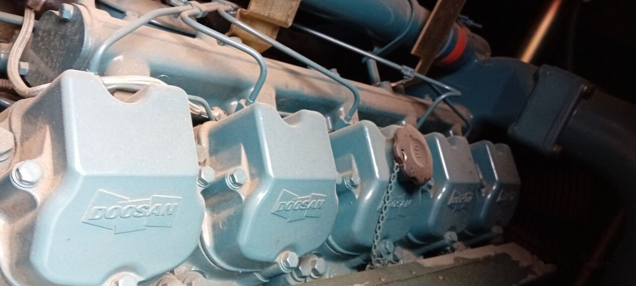 MAN MAN Generator Set Stamford 640 KW 800 KVA Diesel, 2017 Model, 931 HP, 8000 kg, Low Hours, For Sale in Poland в лізинг MAN MAN Generator Set Stamford 640 KW 800 KVA Diesel, 2017 Model, 931 HP, 8000 kg, Low Hours, For Sale in Poland: фото 30