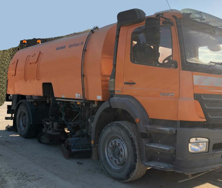 Bucher-Schörling auf MB 1829 – Sweeper / Kehrmaschine - Підмітально-прибиральна машина: фото 1 Bucher-Schörling auf MB 1829 – Sweeper / Kehrmaschine - Підмітально-прибиральна машина: фото 1