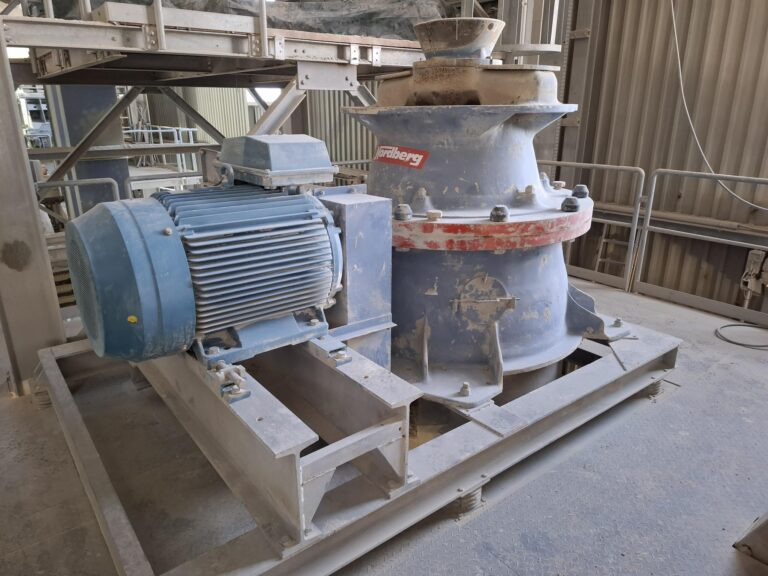 Nordberg G11 Fine – Cone crusher / Kegelbrecher - Конусна дробарка: фото 1 Nordberg G11 Fine – Cone crusher / Kegelbrecher - Конусна дробарка: фото 1