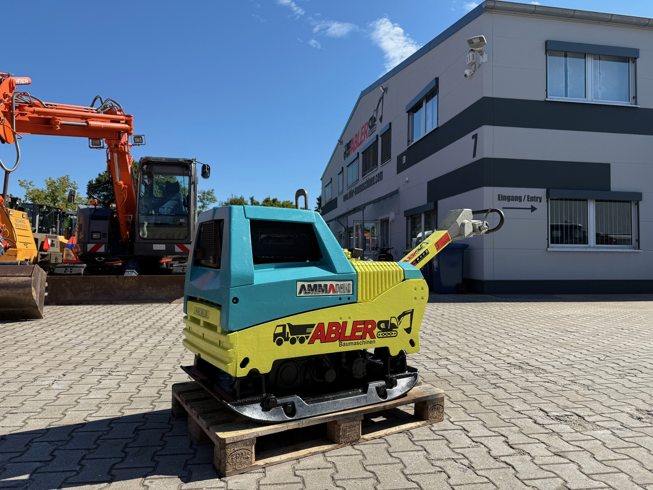 Ammann AVH 100-20 Rüttelplatte E-Start - Віброплита: фото 2 Ammann AVH 100-20 Rüttelplatte E-Start - Віброплита: фото 2