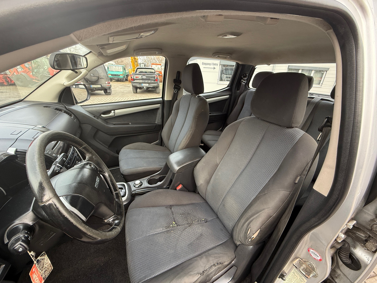 Пікап Isuzu DMAX 2,5 Pickup Automatik: фото 11