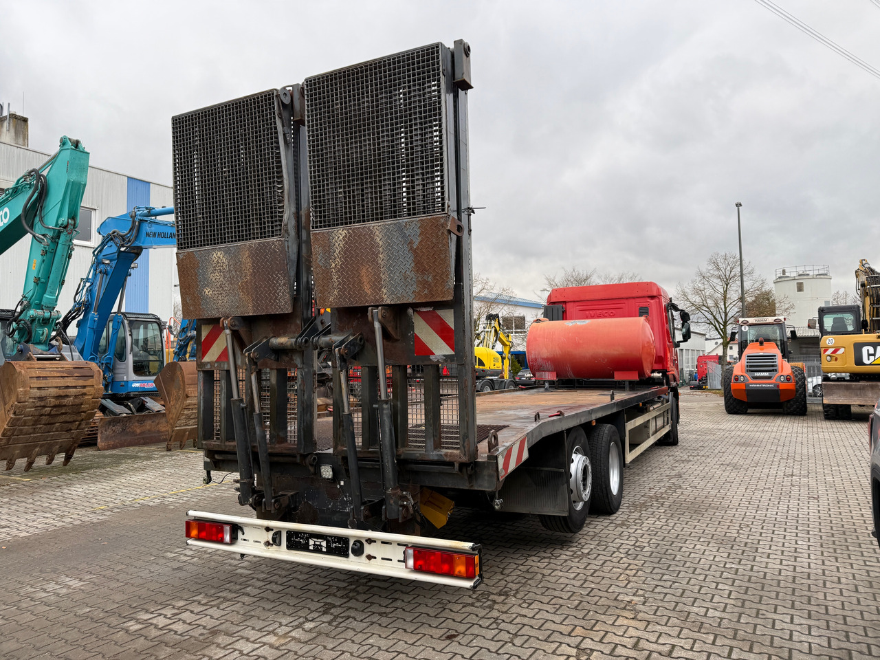 Iveco AS260S45 Baumaschinentransporter hydr. Rampe - Автовоз вантажівка: фото 5 Iveco AS260S45 Baumaschinentransporter hydr. Rampe - Автовоз вантажівка: фото 5