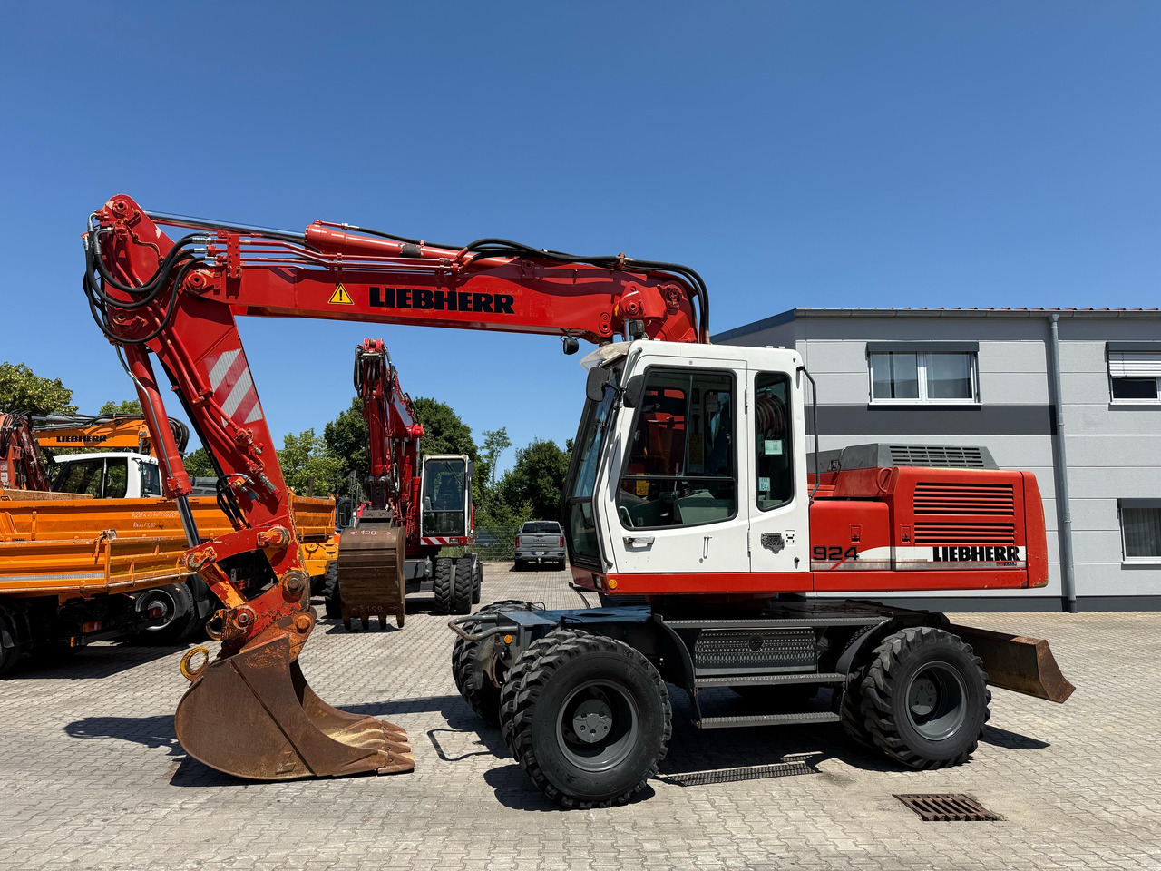 Liebherr A924 Mobilbagger HS20 SW - Екскаватор: фото 3 Liebherr A924 Mobilbagger HS20 SW - Екскаватор: фото 3