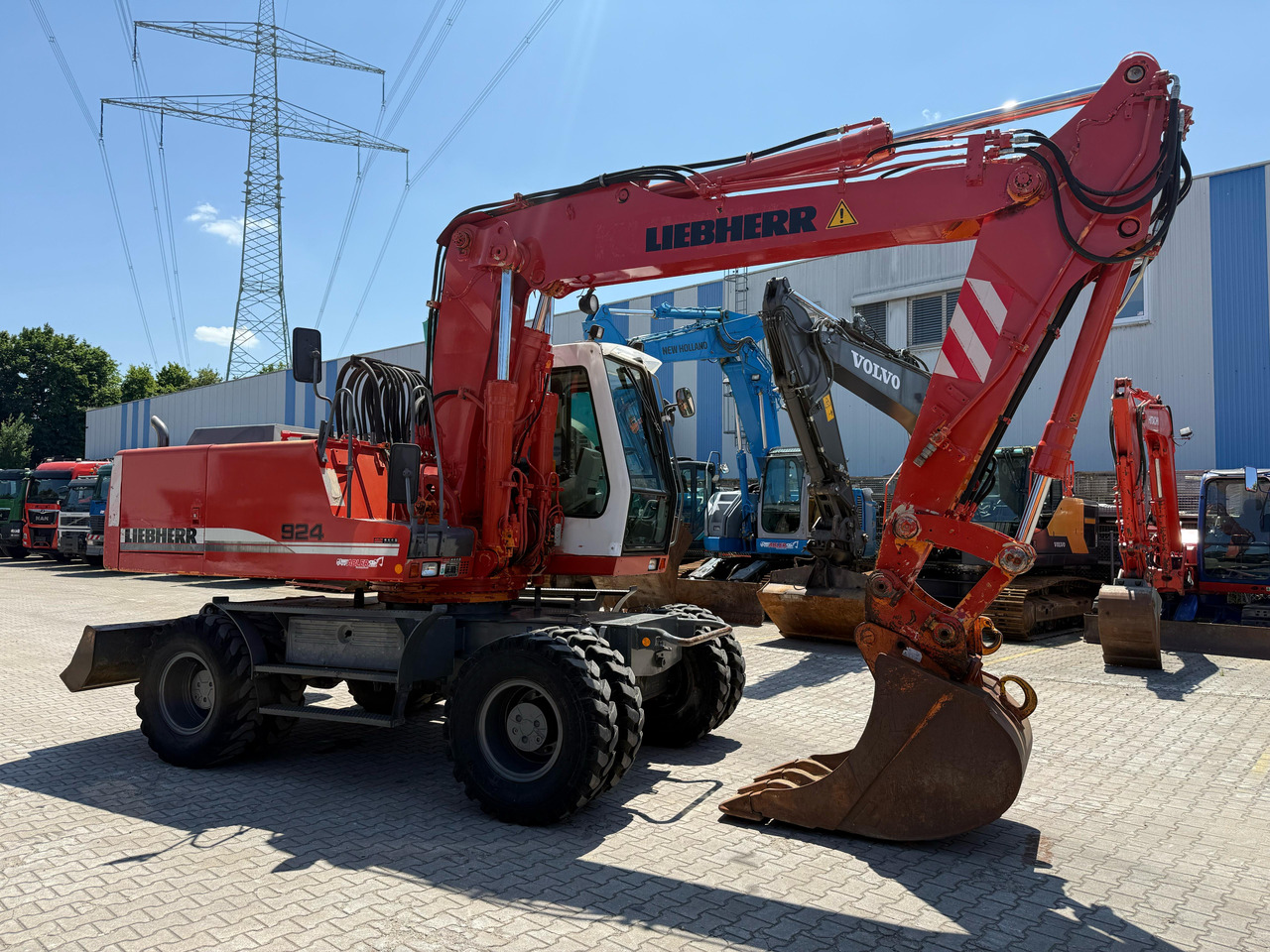 Liebherr A924 Mobilbagger HS20 SW - Екскаватор: фото 4 Liebherr A924 Mobilbagger HS20 SW - Екскаватор: фото 4