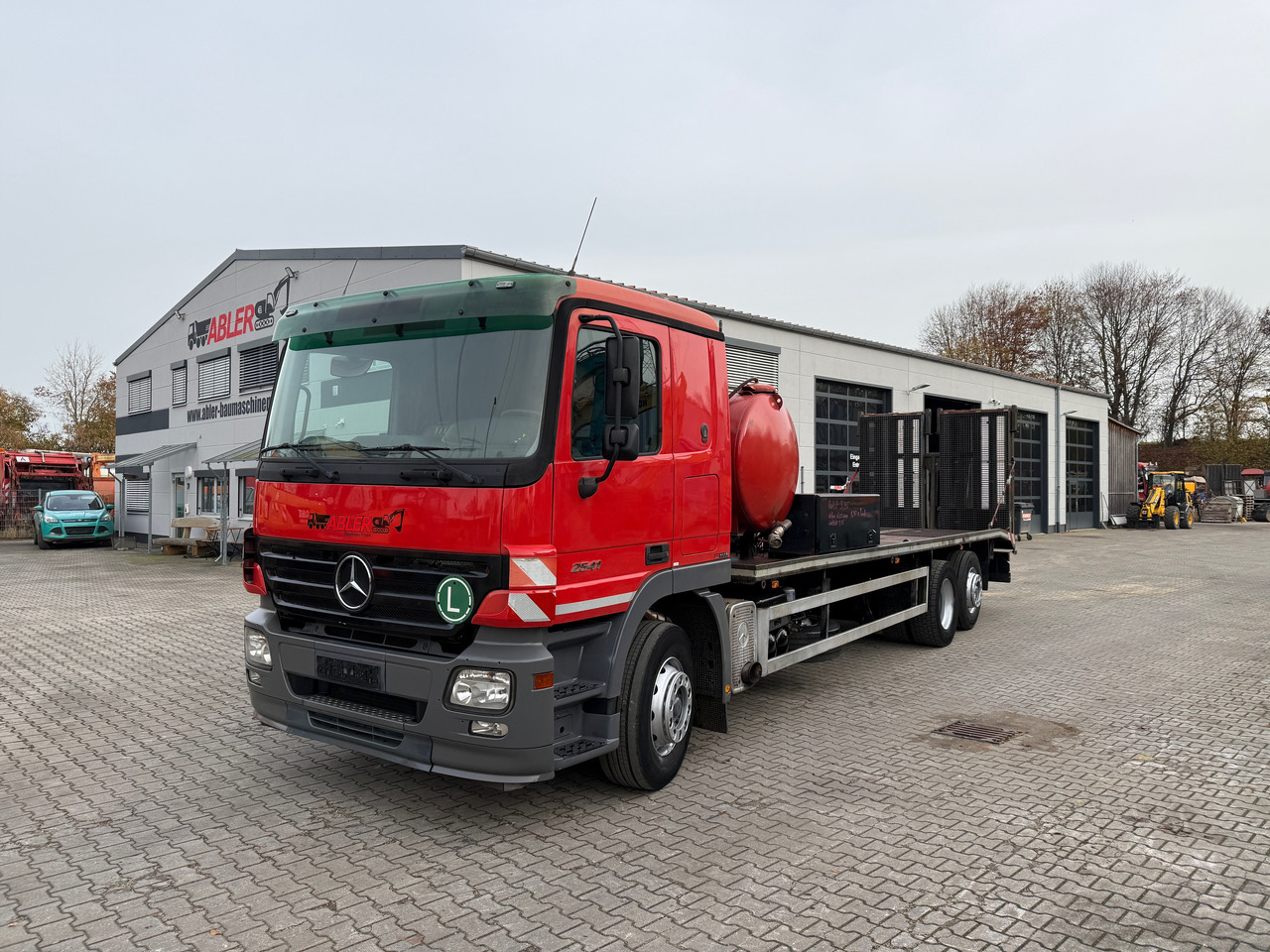 Mercedes-Benz 2541 Actros Baumaschinentransporter Klima Retarder - Автовоз вантажівка: фото 2 Mercedes-Benz 2541 Actros Baumaschinentransporter Klima Retarder - Автовоз вантажівка: фото 2