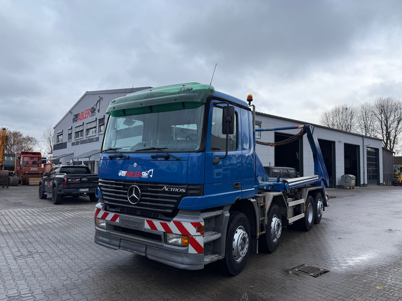 Mercedes-Benz 3243 Actros MP1 4-Achs Absetzkipper - Скіповий навантажувач вантажівка: фото 2 Mercedes-Benz 3243 Actros MP1 4-Achs Absetzkipper - Скіповий навантажувач вантажівка: фото 2