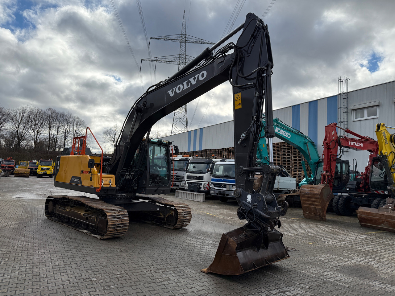 Volvo EC220 EL Kettenbagger Klima 180 Grad LED TOP! - Гусеничний екскаватор: фото 3 Volvo EC220 EL Kettenbagger Klima 180 Grad LED TOP! - Гусеничний екскаватор: фото 3