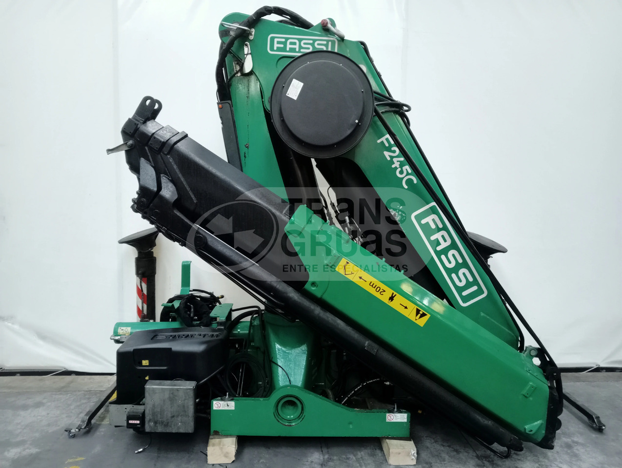 Grúa Fassi F245AC.0.24 E-ACTIVE - Кран-маніпулятор в категорії Вантажівки: фото 4 Grúa Fassi F245AC.0.24 E-ACTIVE - Кран-маніпулятор в категорії Вантажівки: фото 4