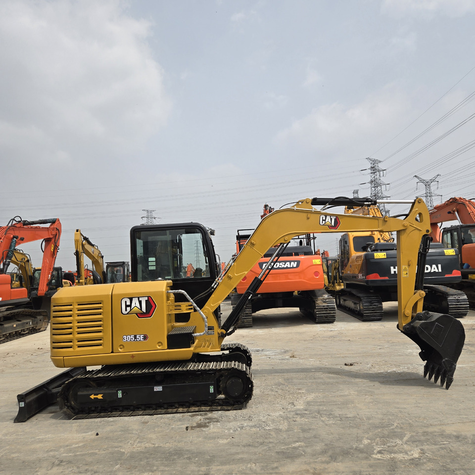 CATERPILLAR 305.5E - Міні-екскаватор: фото 1 CATERPILLAR 305.5E - Міні-екскаватор: фото 1