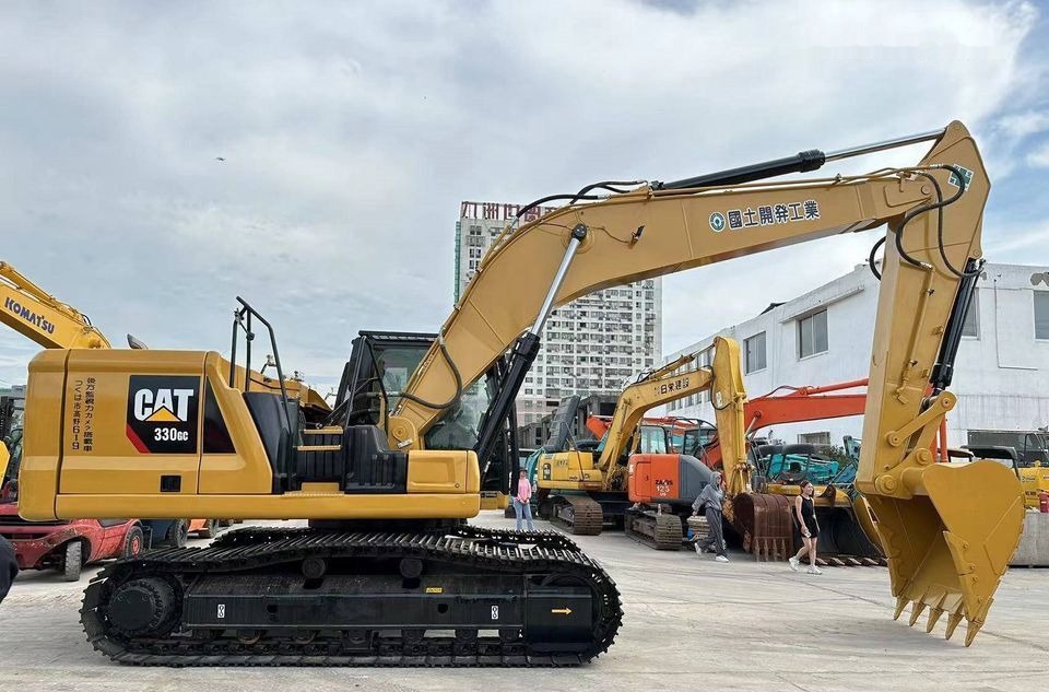 Caterpillar 330GC - Гусеничний екскаватор: фото 2 Caterpillar 330GC - Гусеничний екскаватор: фото 2