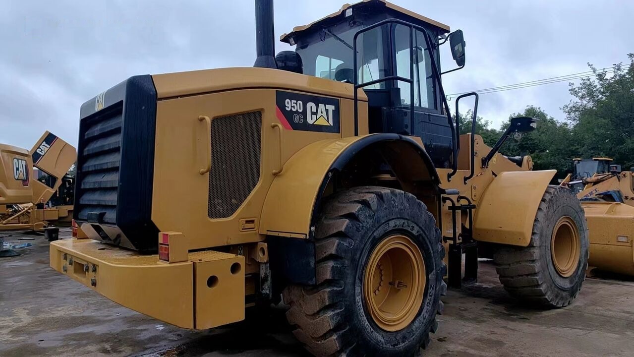 Caterpillar 950GC - Колісний навантажувач: фото 4 Caterpillar 950GC - Колісний навантажувач: фото 4