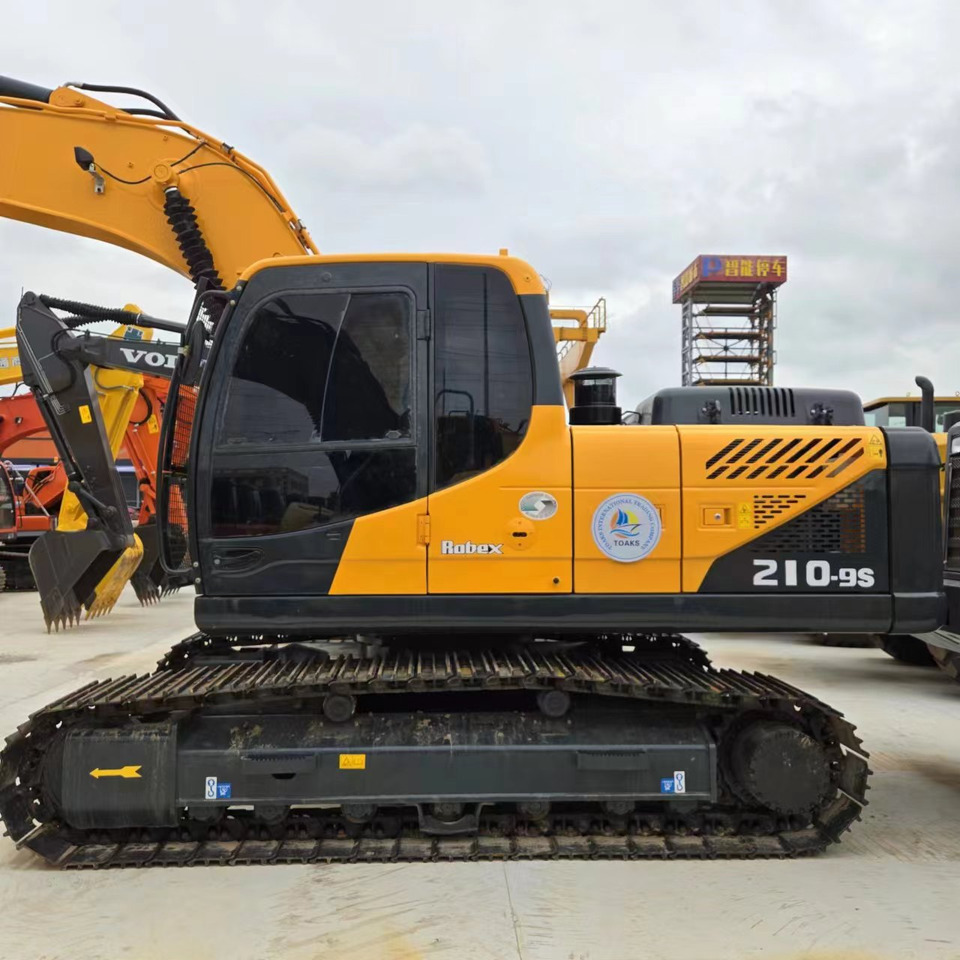 HYUNDAI R210-9S - Екскаватор: фото 1 HYUNDAI R210-9S - Екскаватор: фото 1