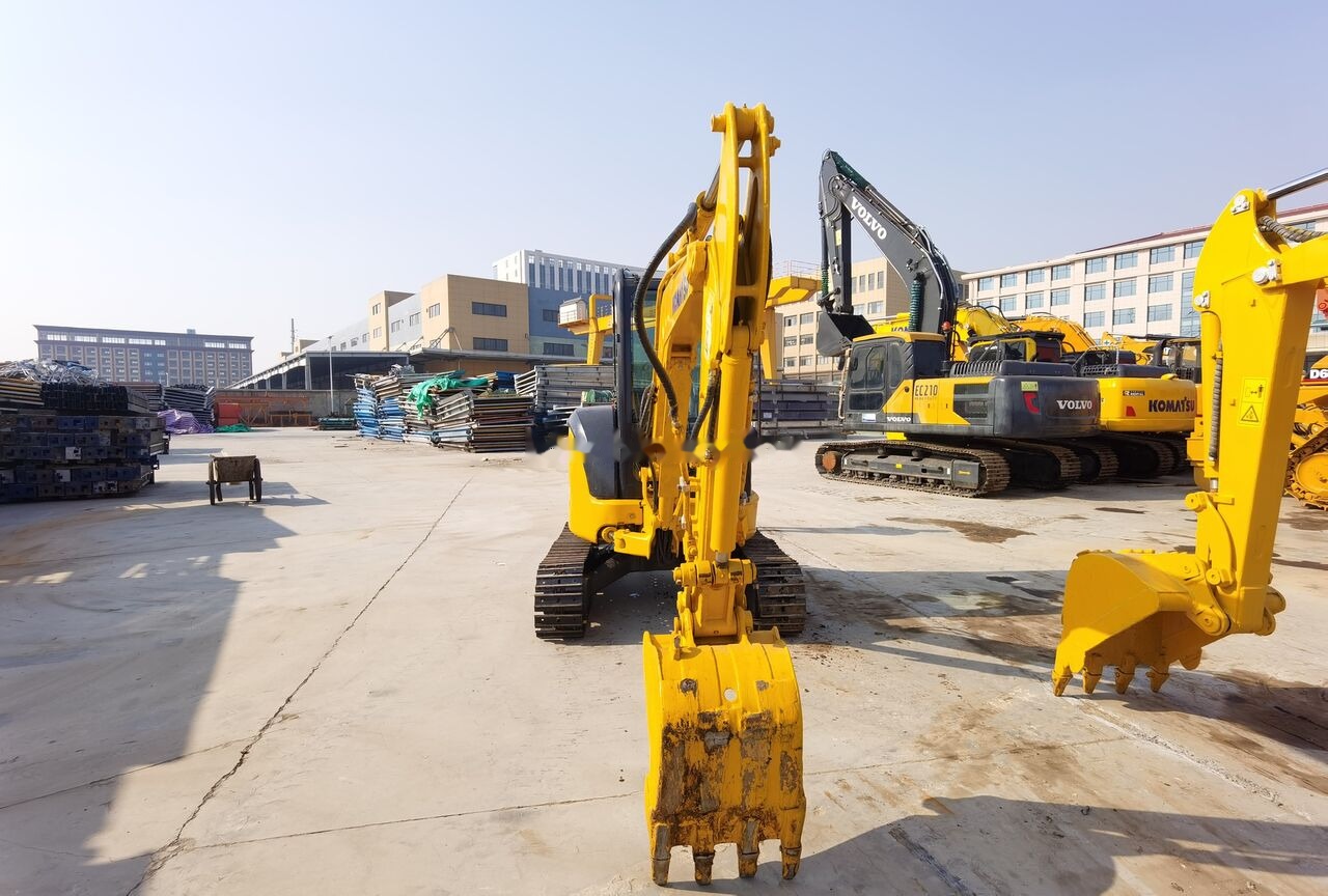 Komatsu PC35MR - Міні-екскаватор: фото 3 Komatsu PC35MR - Міні-екскаватор: фото 3