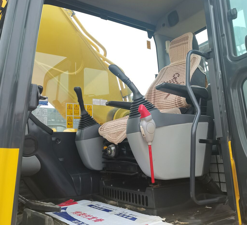 Komatsu PC400 - Гусеничний екскаватор: фото 3 Komatsu PC400 - Гусеничний екскаватор: фото 3