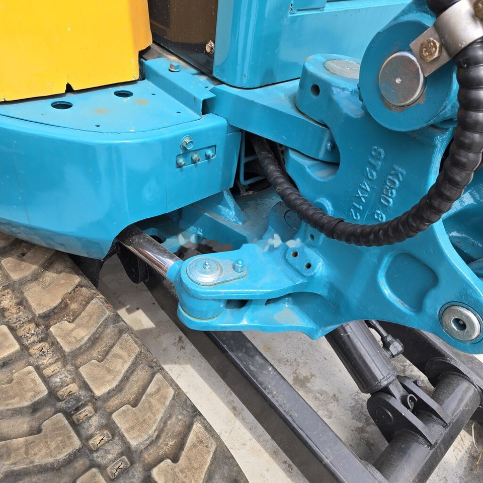 Kubota U25 with swing boom - Міні-екскаватор: фото 4 Kubota U25 with swing boom - Міні-екскаватор: фото 4