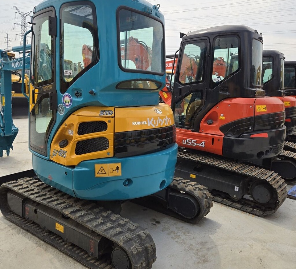 Kubota U25 with swing boom - Міні-екскаватор: фото 1 Kubota U25 with swing boom - Міні-екскаватор: фото 1