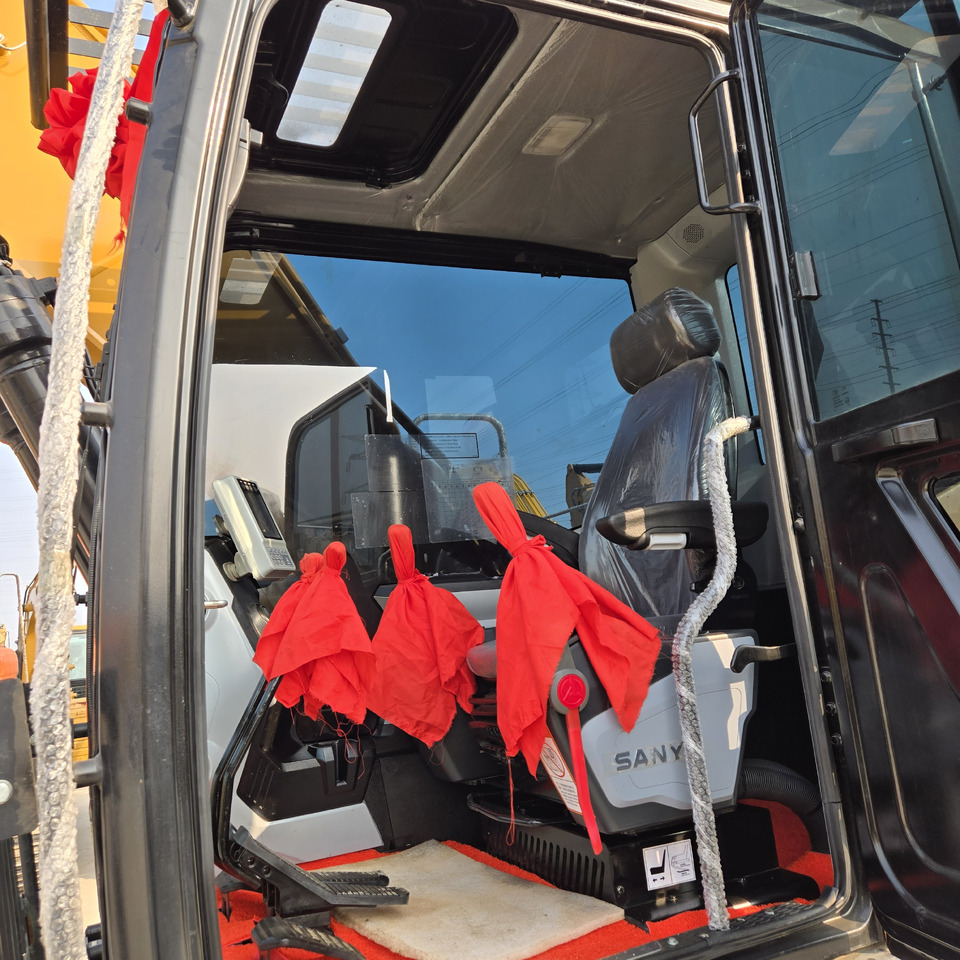 Екскаватор SANY SY245H: фото 6 Екскаватор SANY SY245H: фото 6