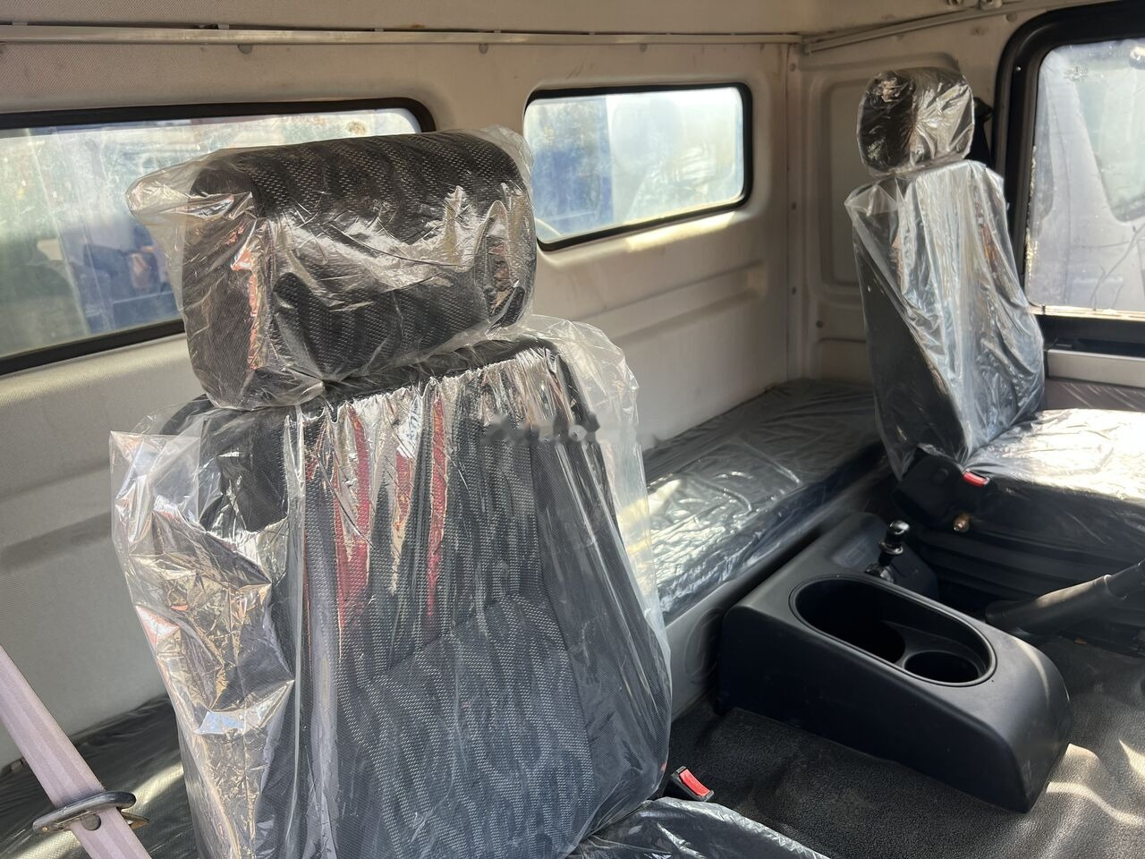 Самоскид вантажівка Shacman F3000: фото 6 Самоскид вантажівка Shacman F3000: фото 6