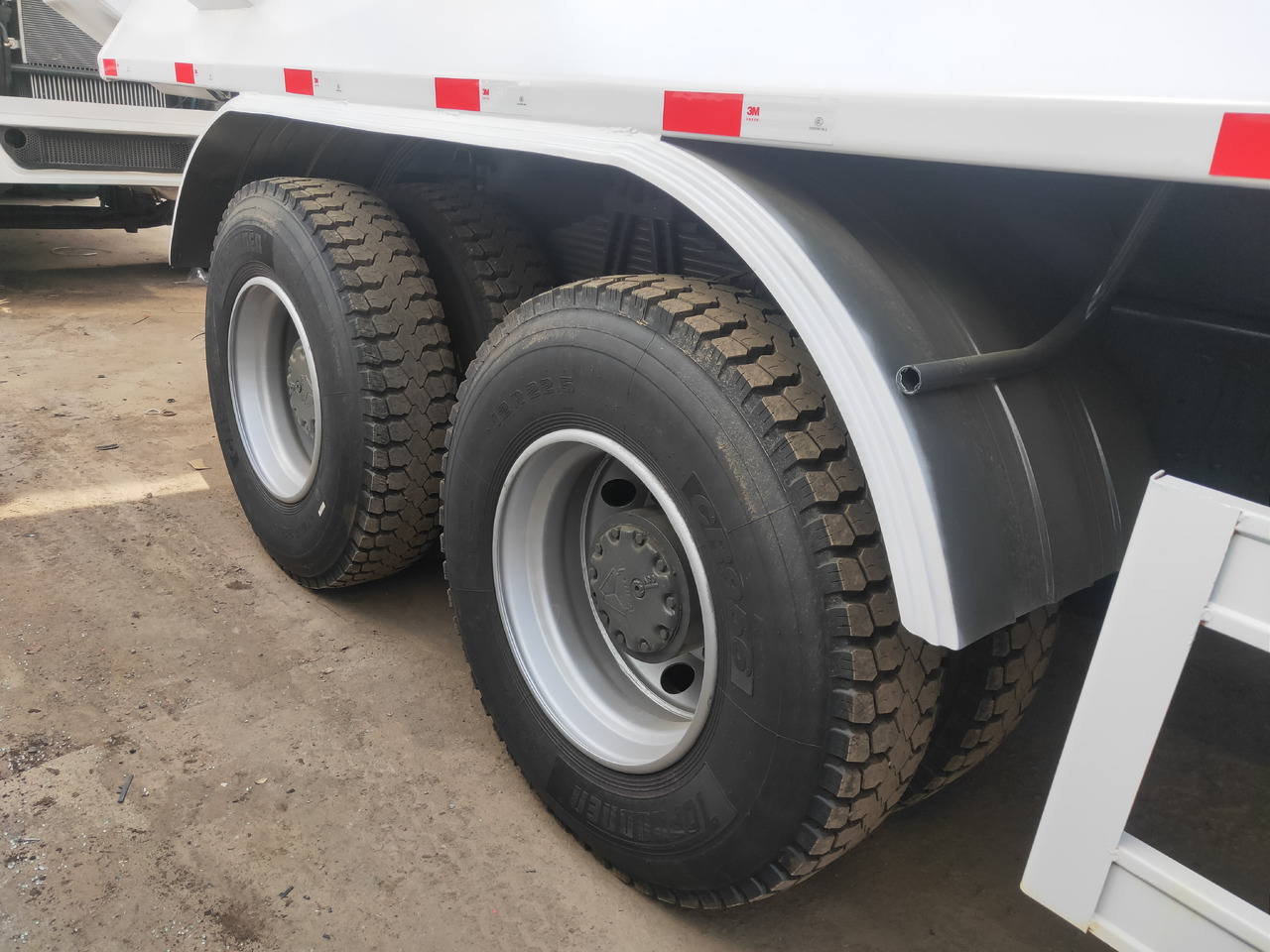 Sinotruk HOWO 371 6*4 Dump truck - Самоскид вантажівка: фото 2 Sinotruk HOWO 371 6*4 Dump truck - Самоскид вантажівка: фото 2