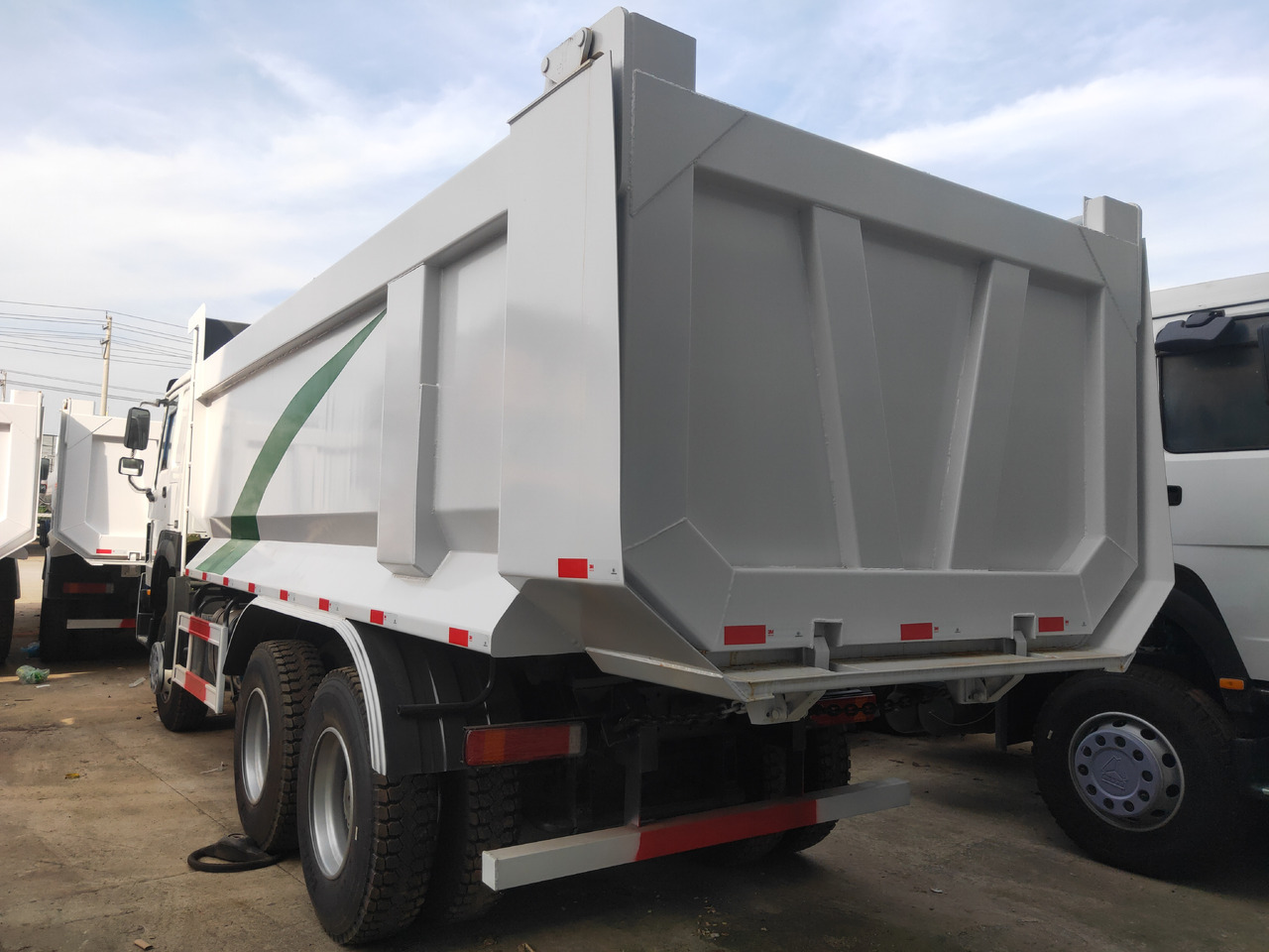 Sinotruk HOWO 371 6*4 Dump truck - Самоскид вантажівка: фото 3 Sinotruk HOWO 371 6*4 Dump truck - Самоскид вантажівка: фото 3