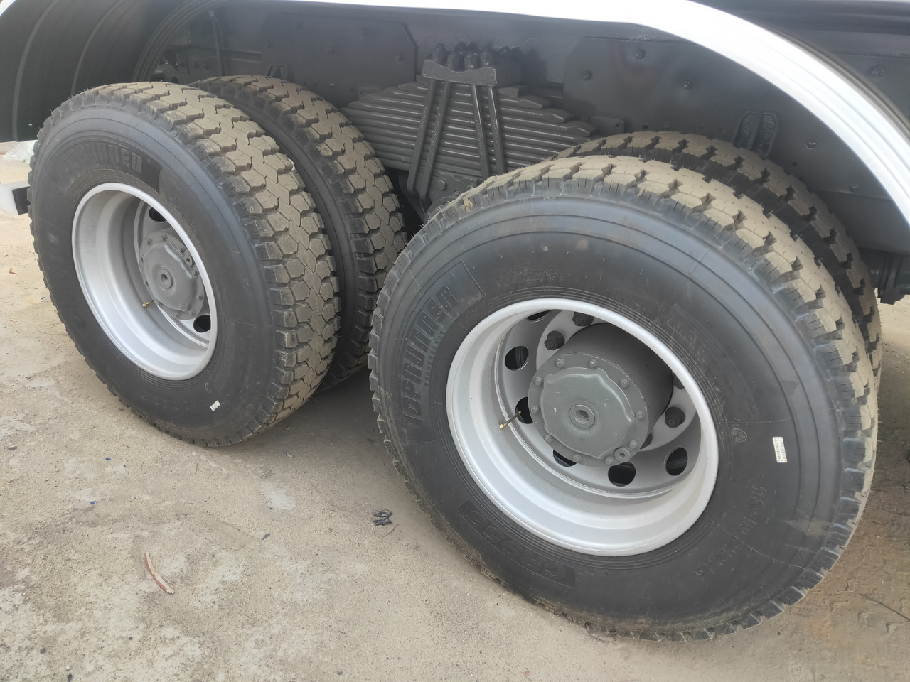 Sinotruk HOWO 371 6*4 Dump truck - Самоскид вантажівка: фото 3 Sinotruk HOWO 371 6*4 Dump truck - Самоскид вантажівка: фото 3