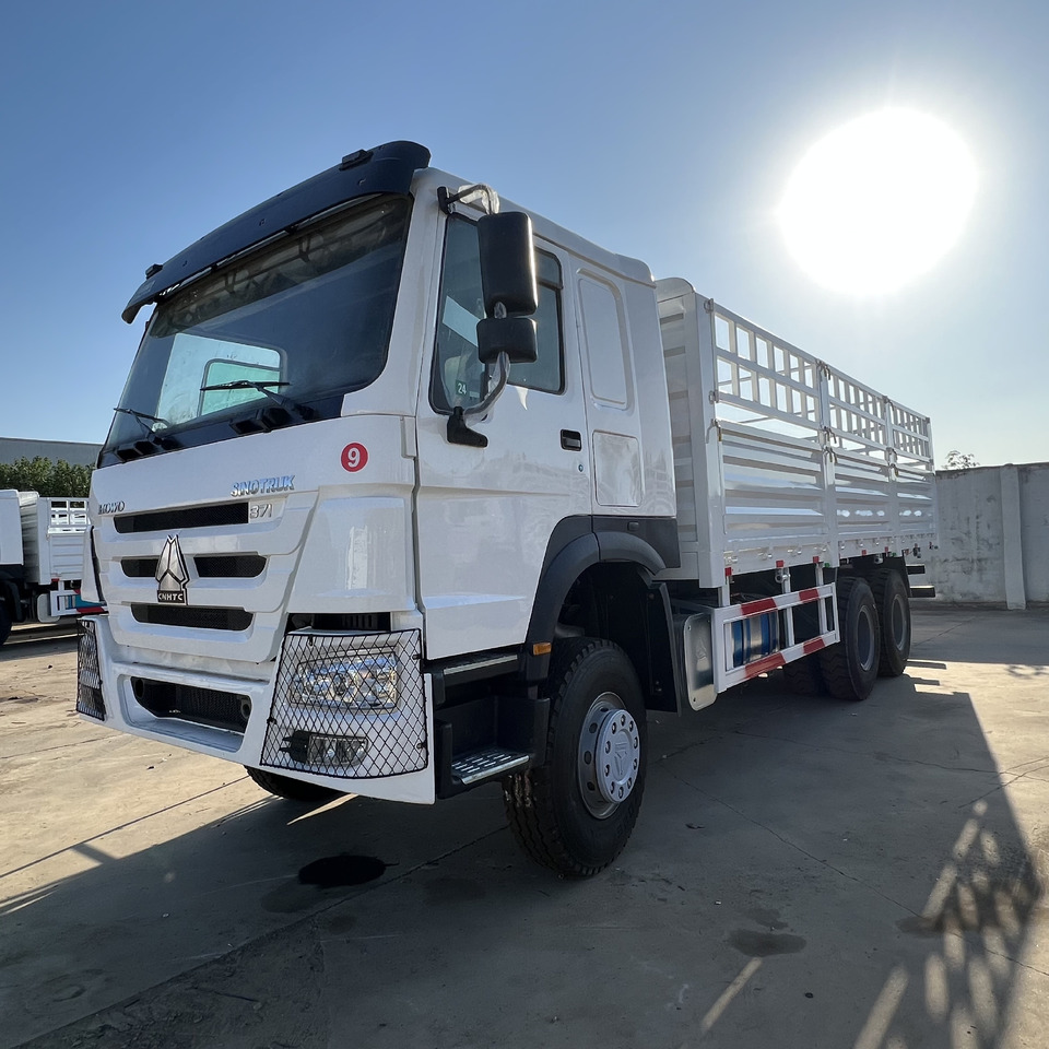Sinotruk HOWO 371 6*4 Fence truck - Бортова вантажівка/ Платформа: фото 1 Sinotruk HOWO 371 6*4 Fence truck - Бортова вантажівка/ Платформа: фото 1